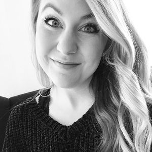 Meet your Posher, Courtney